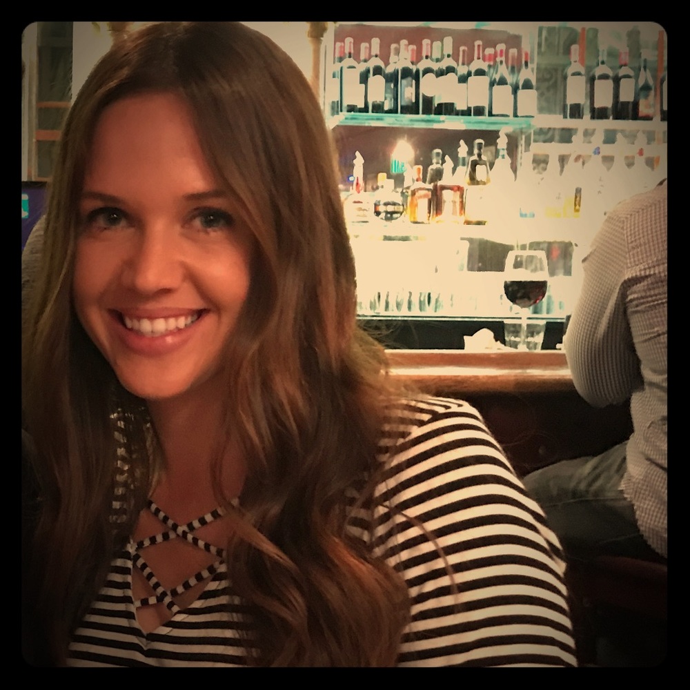 Meet your Posher, Lauren